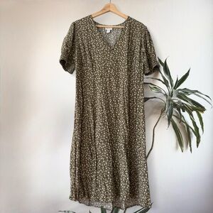 Ava & Viv Floral Green Midi Dress